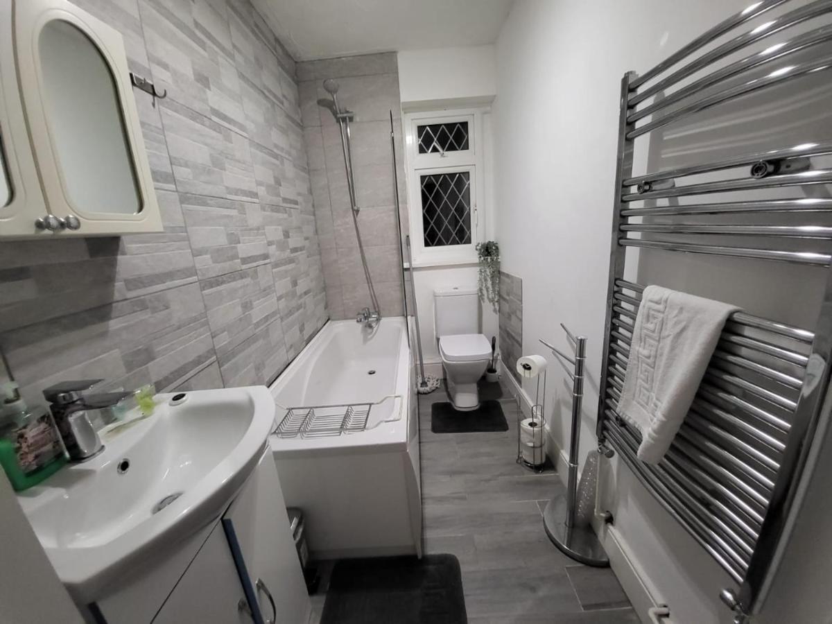 City Centre Room, Wifi, Share Facility Swansea Exterior foto